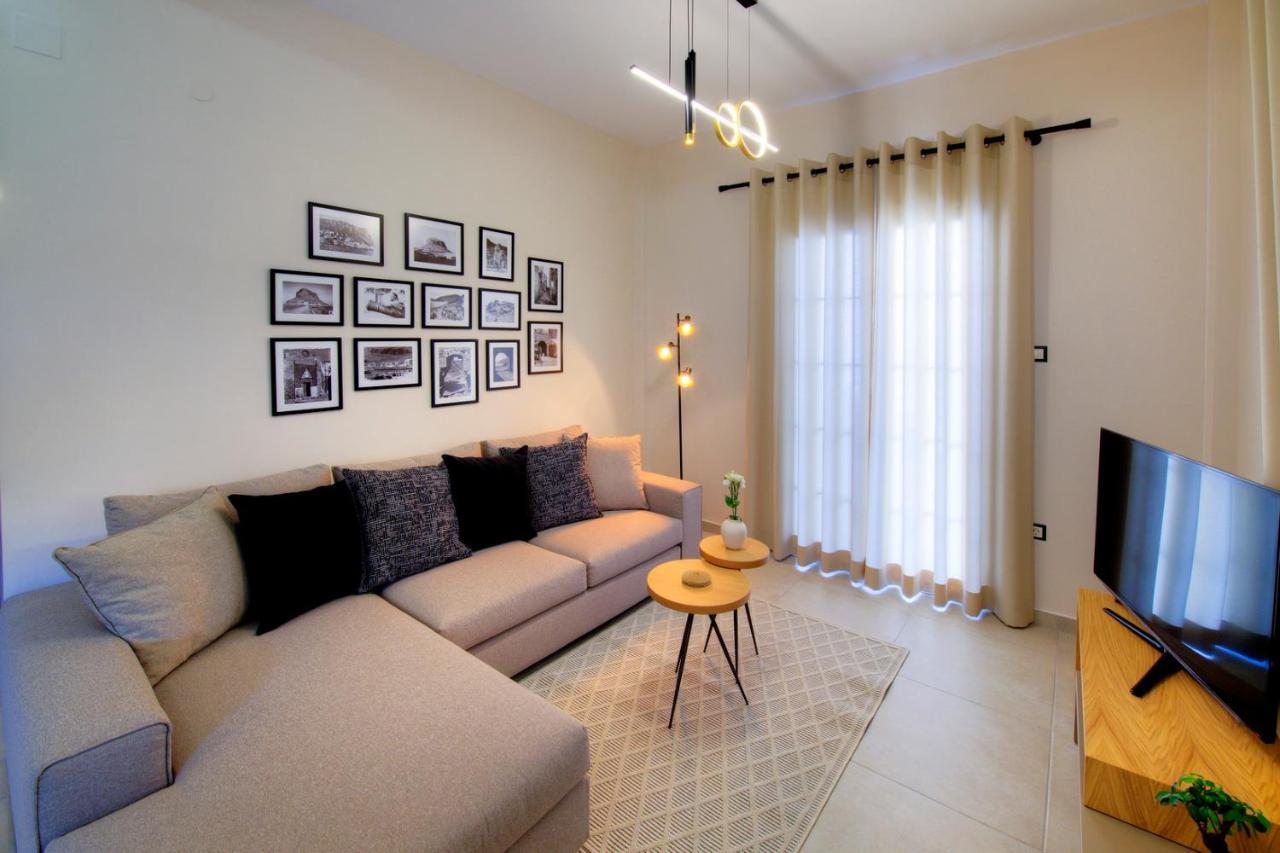 Casa Dell' Est Apartment Monemvasia Bagian luar foto